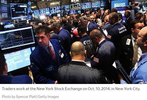 משקיעים בבורסת ניו יורק, 10 אוקטובר 2014